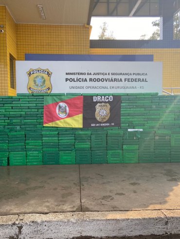 PRF e Polícia Civil prendem quadrilha com quase meia tonelada de cocaína em Uruguaiana